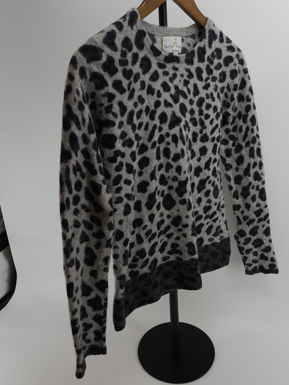 Gray Leopard Print Crewneck Sweater Cashmere STEAL Read Description!